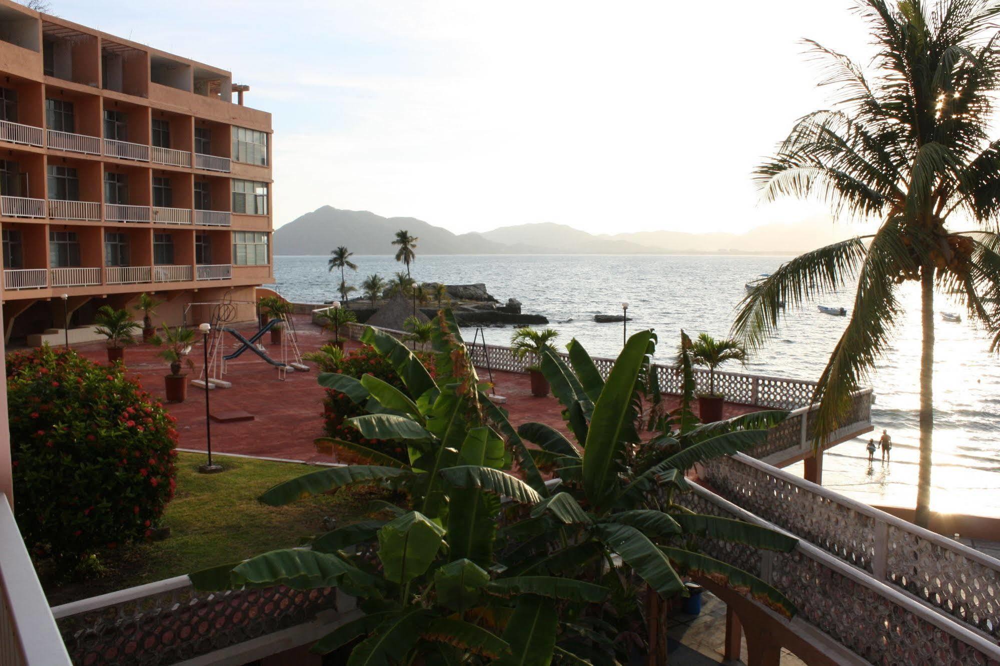 Hotel Playa De Santiago à Manzanillo Extérieur photo