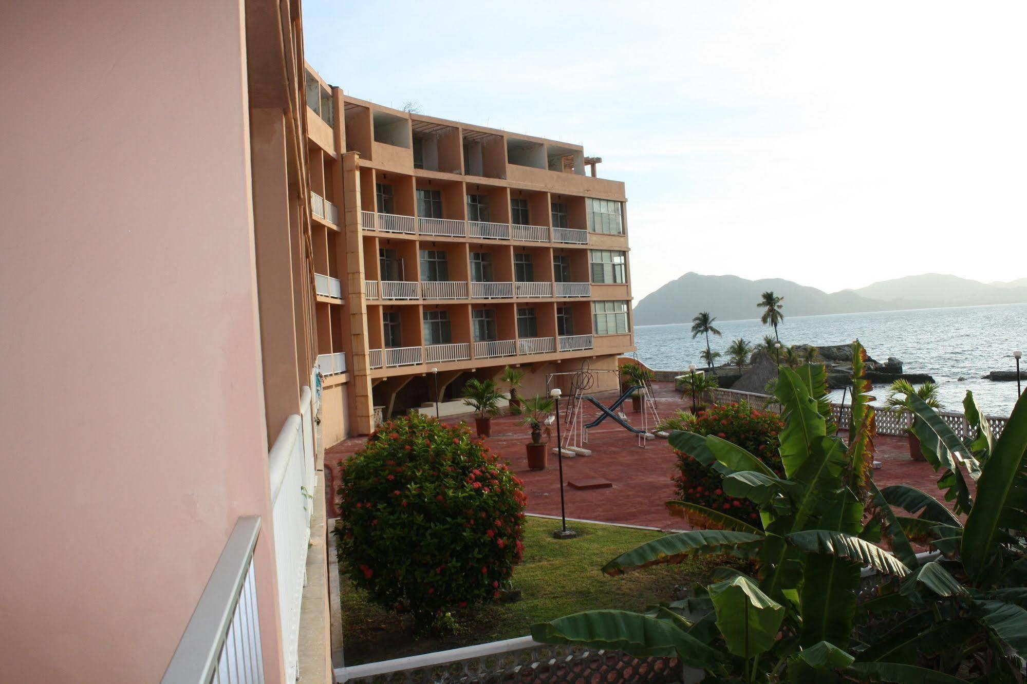 Hotel Playa De Santiago à Manzanillo Extérieur photo